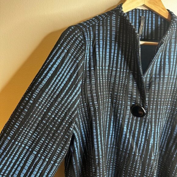 IC By CONNIE K Jacket Sz L Black Blue Textured Single Button Artsy Lagenlook - Picture 3 of 13